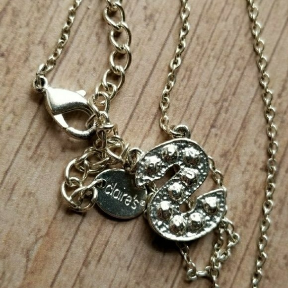 Relisted -Rhinestone S necklace silver tone Claire's initial - Picture 5 of 5